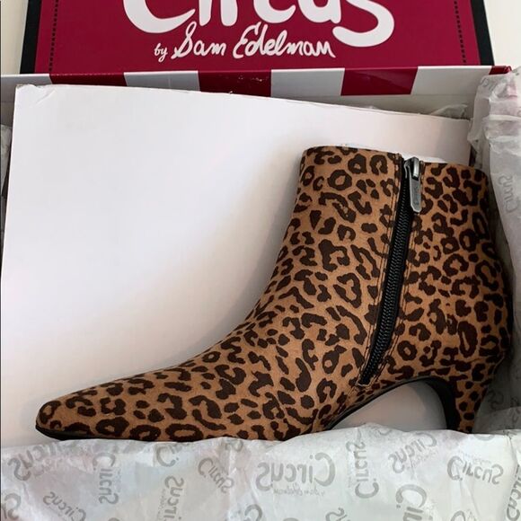 NEW - Circus by Sam Edelman Kerby Booties Size 6.5 - Picture 5 of 7